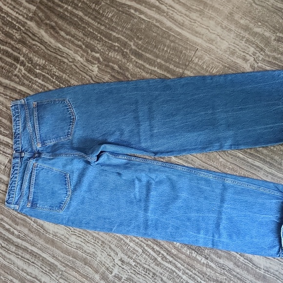 Abercrombie & Fitch the loose high rise jeans Size 30/10R - Picture 4 of 5